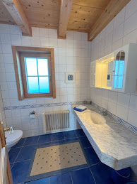 Flur am Badezimmer